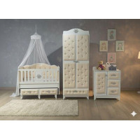 Луксозно бебешко обзавеждане Royal Cream