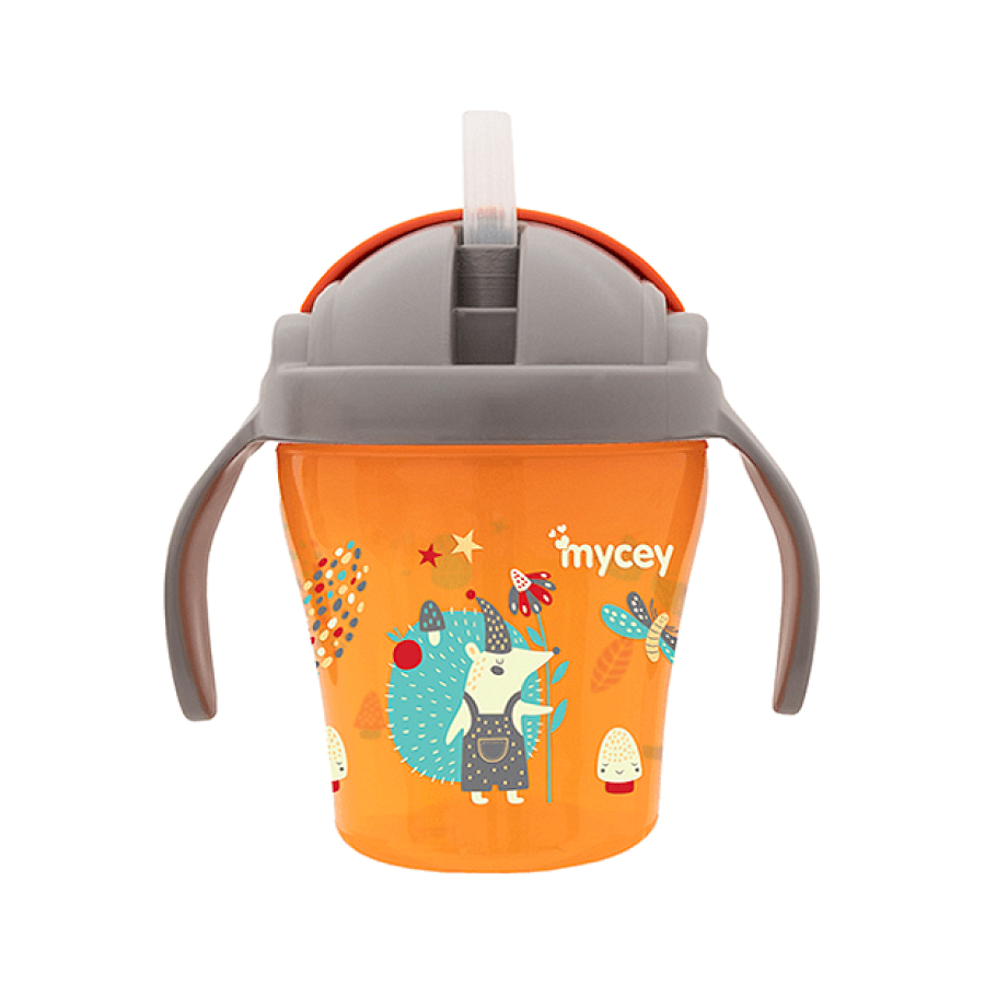 Неразливна чаша със сламка Неразливна чаша със сламка