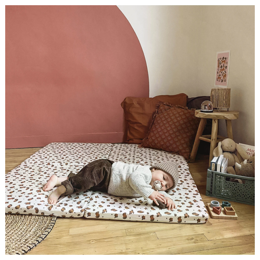 Интелигентна постелка 3в1 Леопард