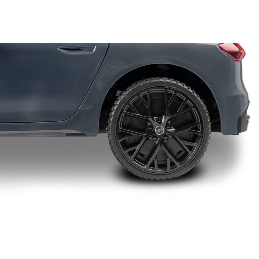 Акумулаторна кола Audi A5L сива