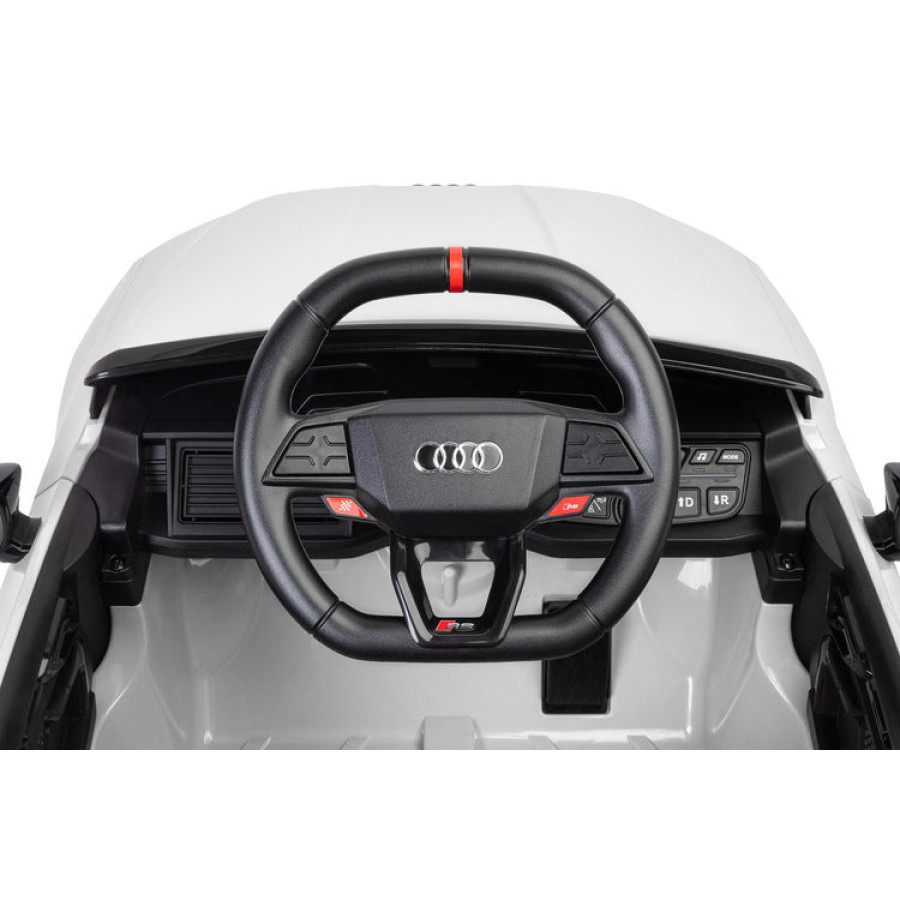 Акумулаторна кола Audi Rs3 бяла