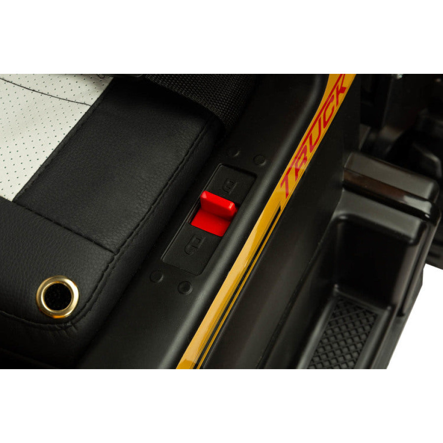 Акумулаторна кола самосвал червен