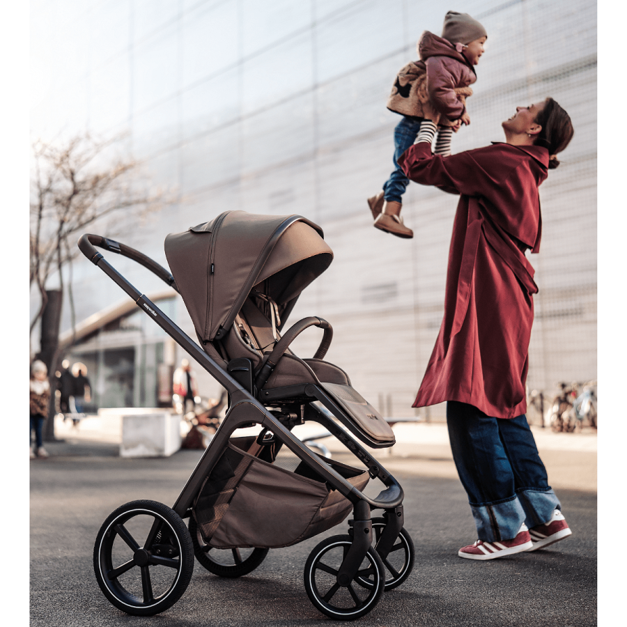 Детска количка Easywalker Zoey 2 в 1