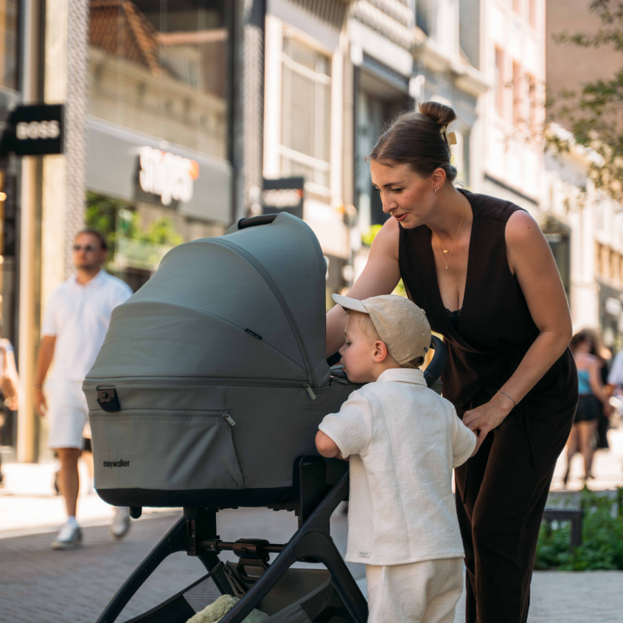 Детска количка Easywalker Zoey Go 2 в 1