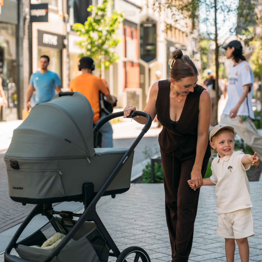 Детска количка Easywalker Zoey Go 2 в 1
