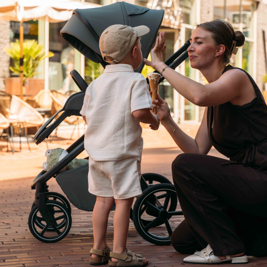 Детска количка Easywalker Zoey Go 2 в 1