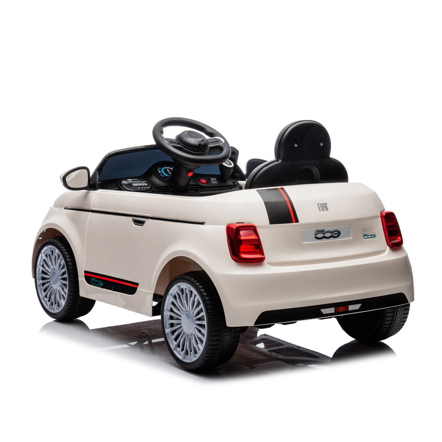 Електрическа кола FIAT 500 бяла