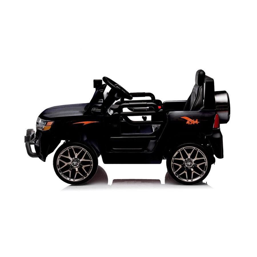 Eлектрически джип Toyota Land Cruiser черен