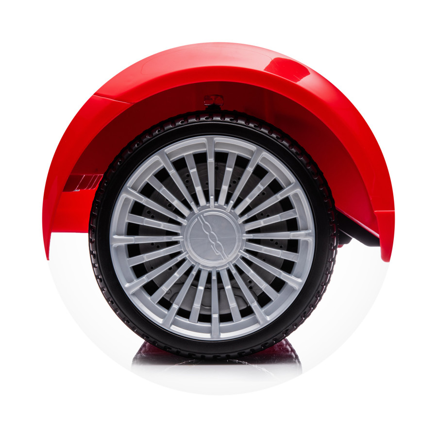 Електрическа кола FIAT 500 червена
