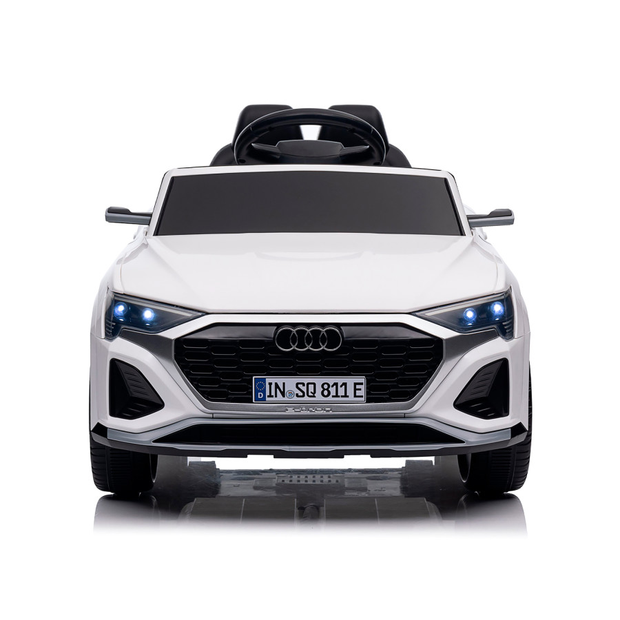 Акумулаторен джип Audi SQ8 бял