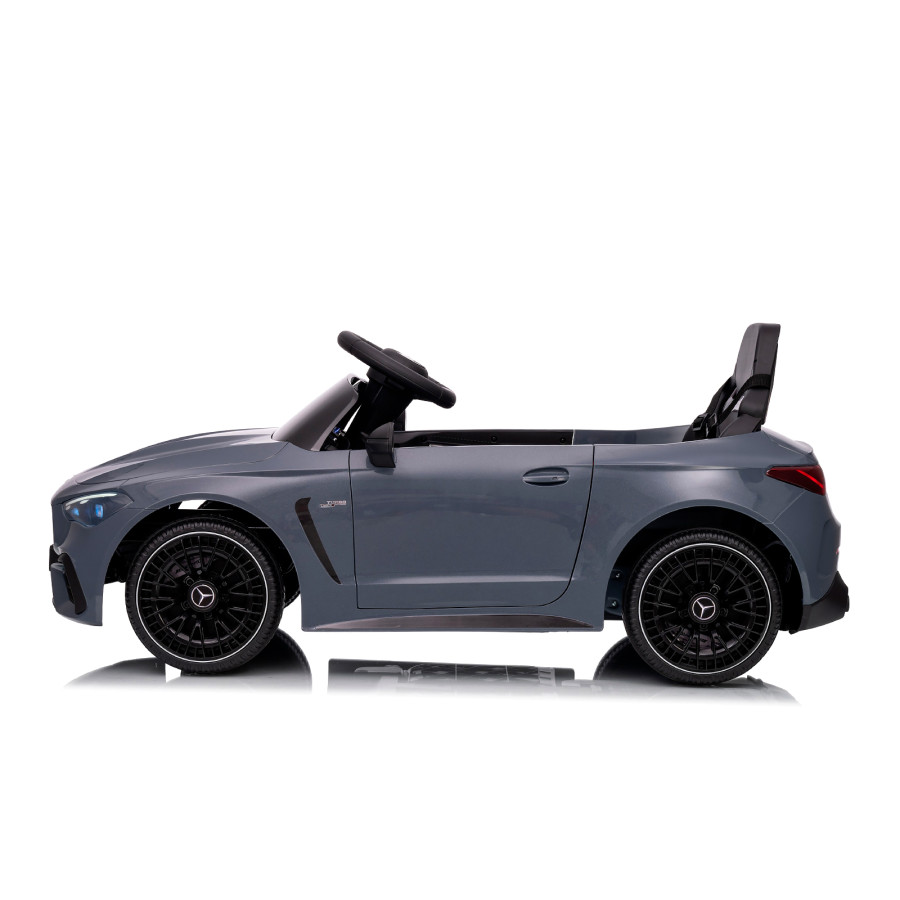 Електрическа кола Mercedes AMG CLE 53 сива