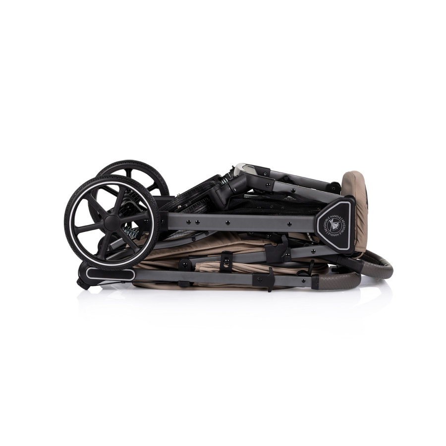 Детска количка с въртяща дръжка Омния лате