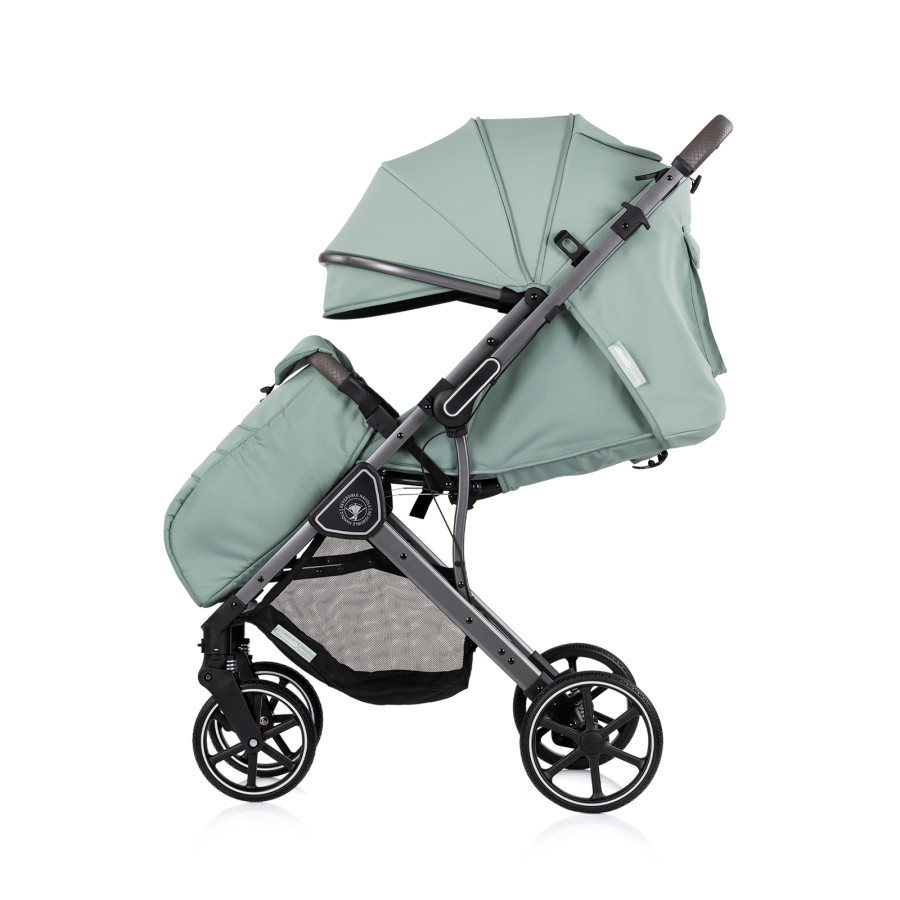 Детска количка с въртяща дръжка Омния матча