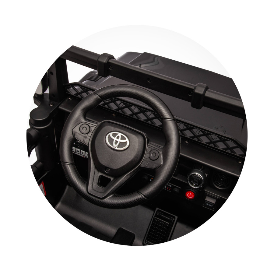 Електрически джип Toyota FJ Cruiser черен EVA гуми