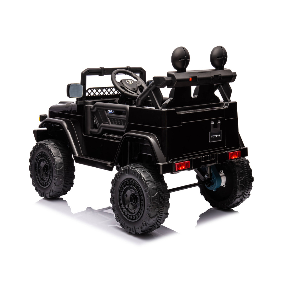 Електрически джип Toyota FJ Cruiser черен EVA гуми