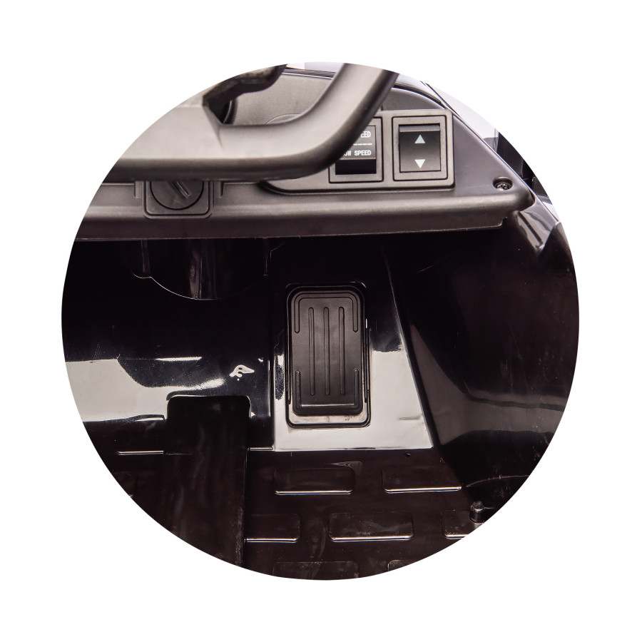 Електрическа кола Formula E Porsche червена