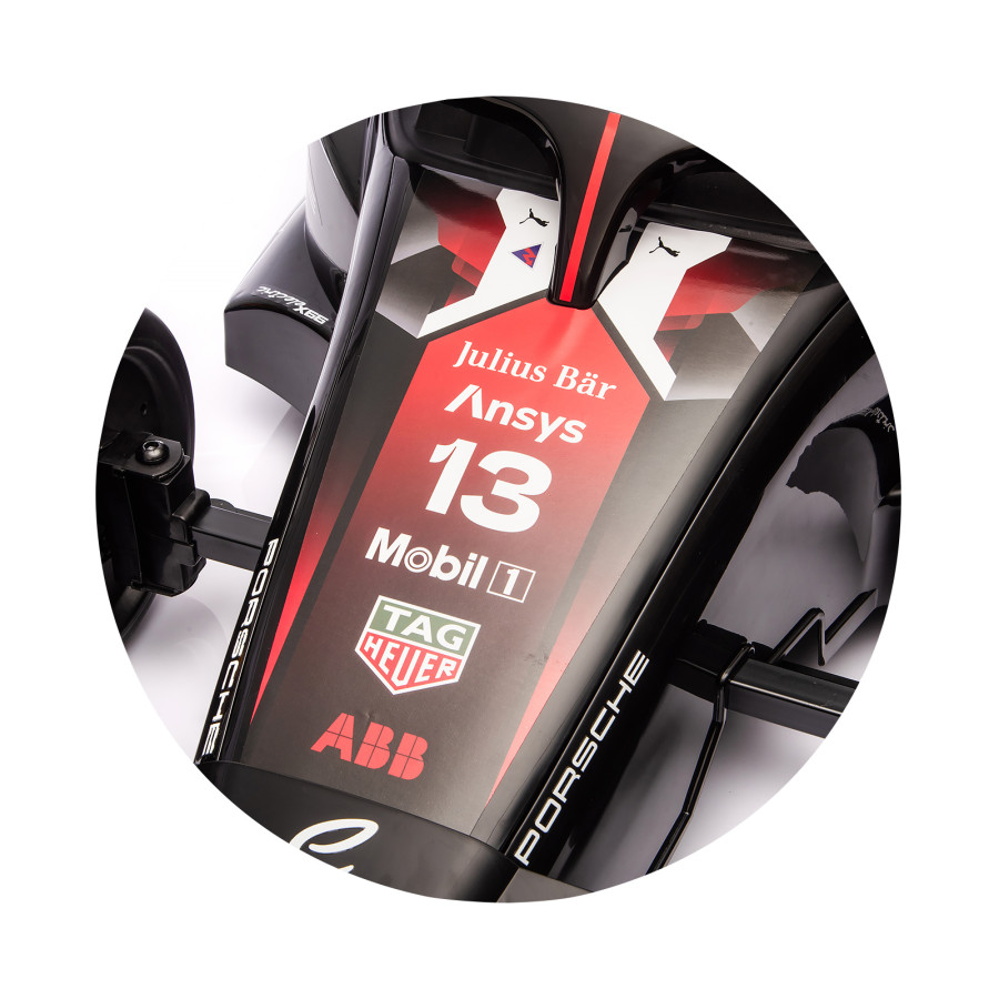 Електрическа кола Formula E Porsche червена