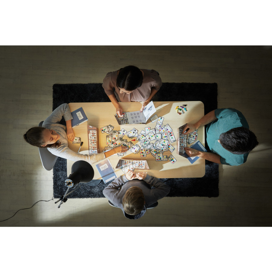 Игра за детективи Ключът: Кражбата във Вила Клифорк (8-99 год.)