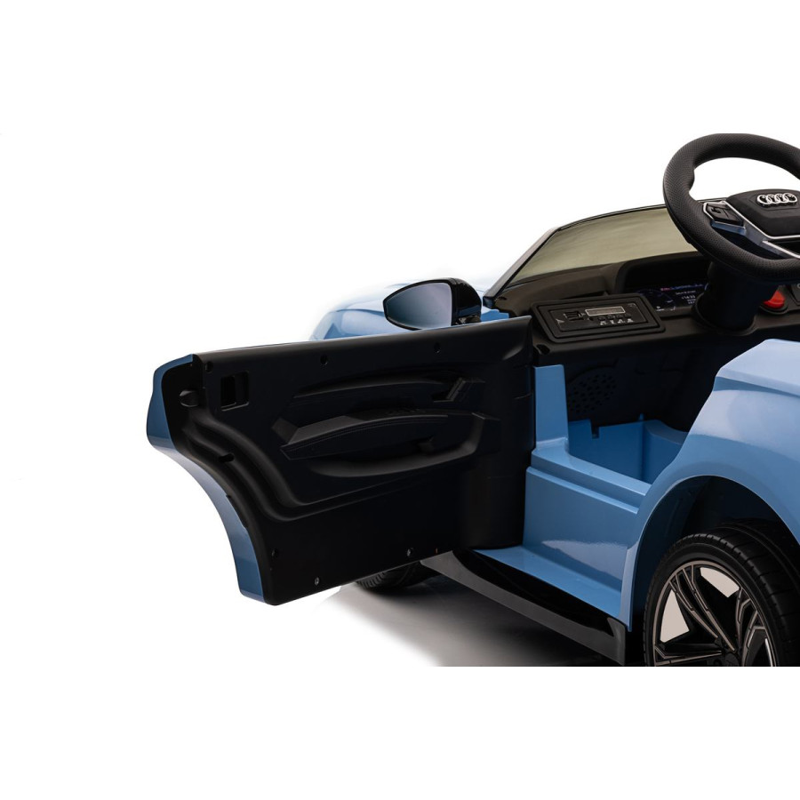 Акумулаторна кола Audi RS e-tron 6888 син