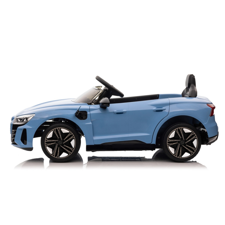 Акумулаторна кола Audi RS e-tron 6888 син