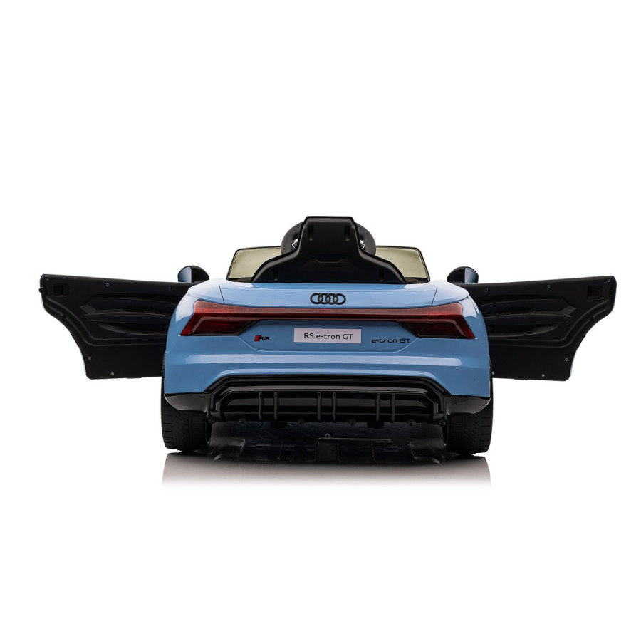 Акумулаторна кола Audi RS e-tron 6888 син