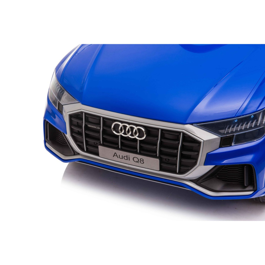Акумулаторна кола Licensed Audi Q8 Blue SP