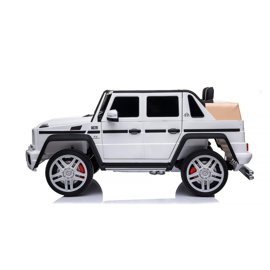 Джип Mercedes Maybach G650 бял EVA гуми с кожена седалка