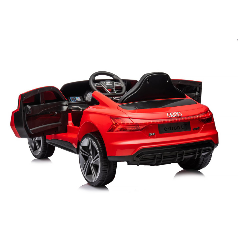 Електрическа кола Audi e-Tron червена с кожена седалка