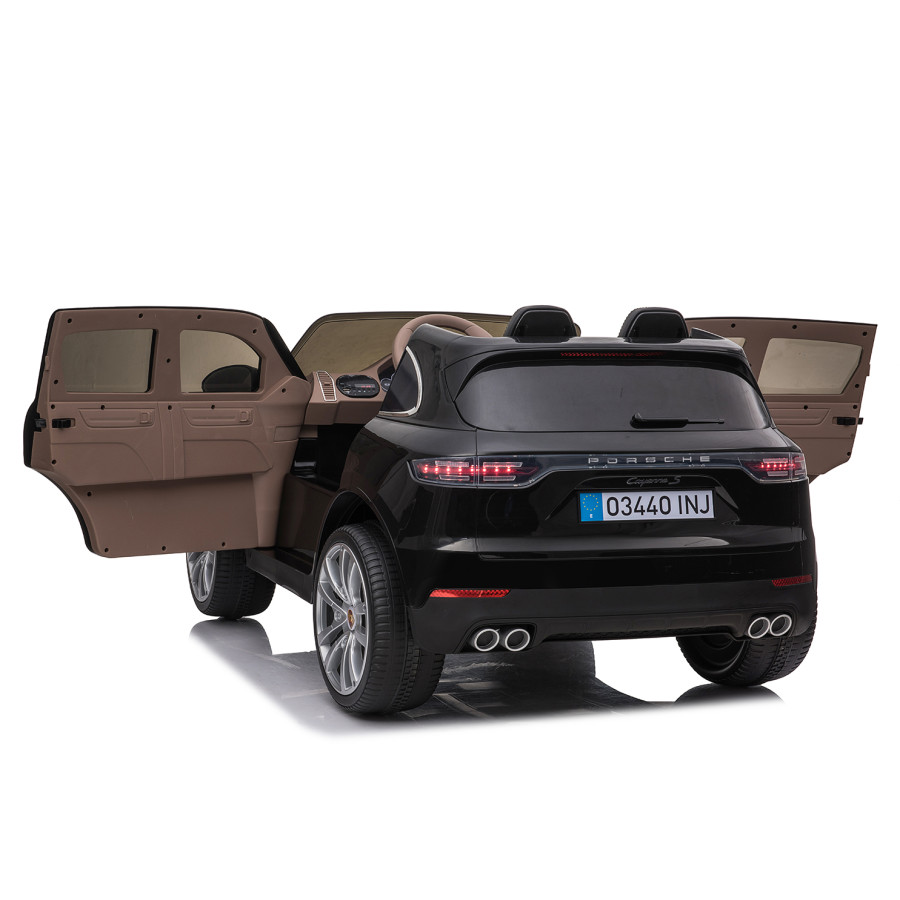 Акумулаторна кола licensed Porsche Cayenne S