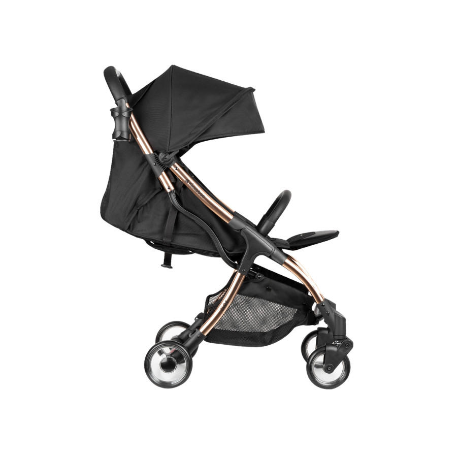 Лятна количка Cloe Black 2023
