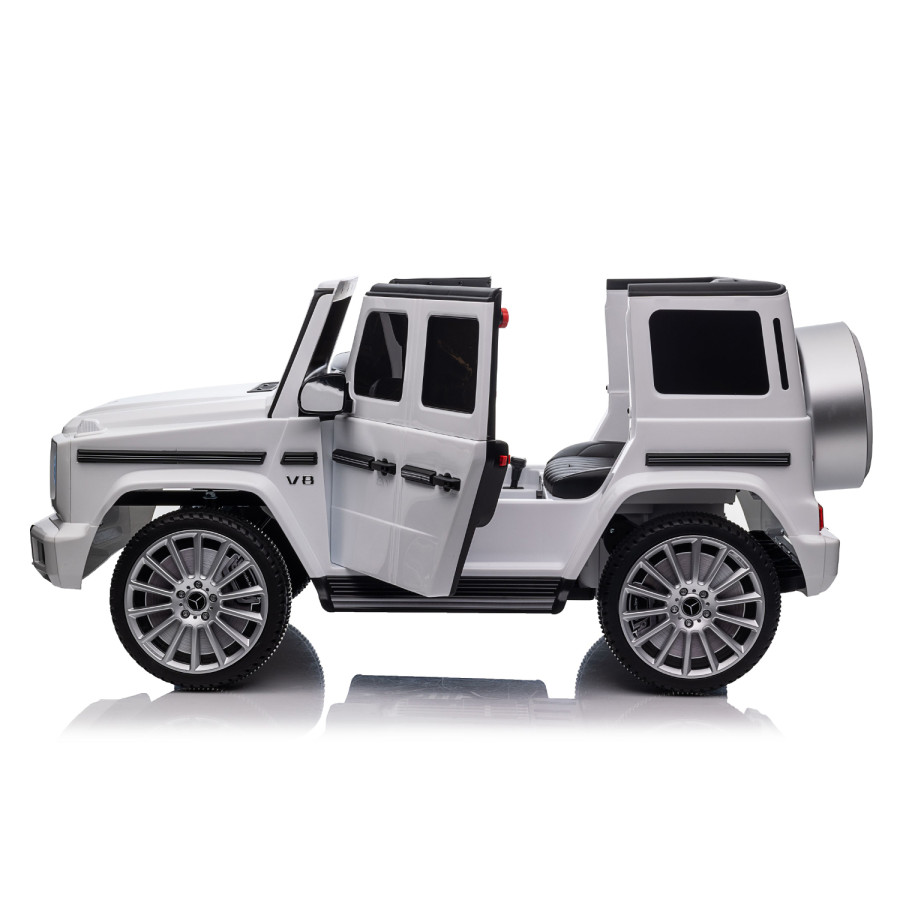 Акумулаторна кола Licensed Mercedes Benz G500 White