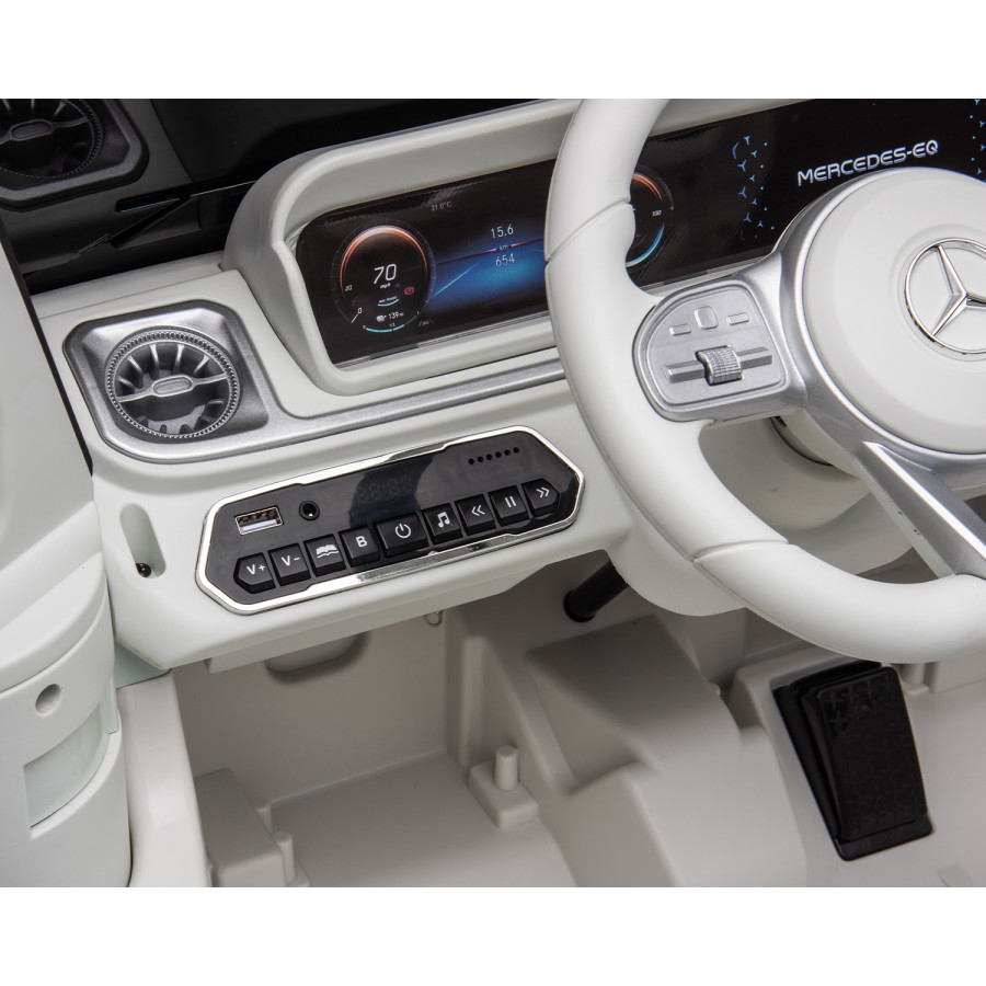 Акумулаторна кола Licensed Mercedes Benz EQG White