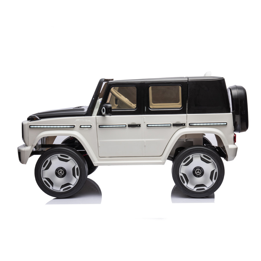 Акумулаторна кола Licensed Mercedes Benz EQG White