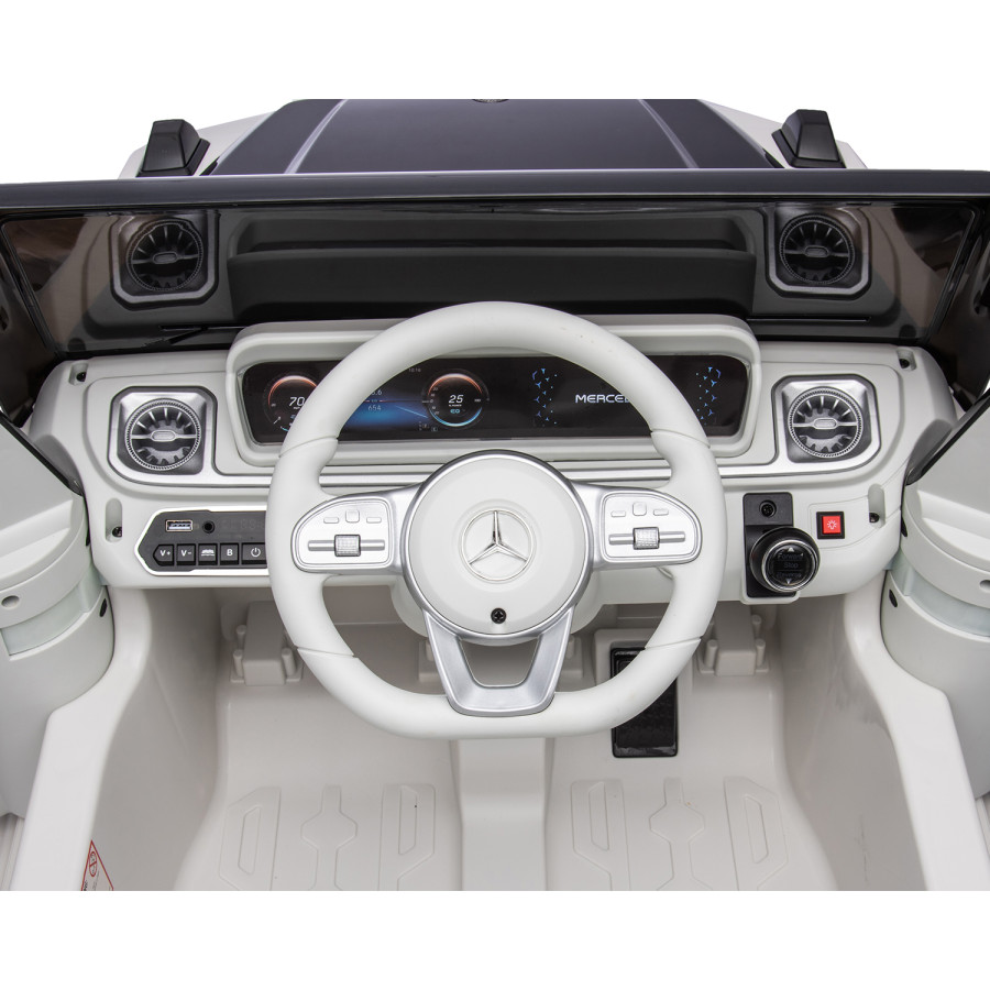 Акумулаторна кола Licensed Mercedes Benz EQG White